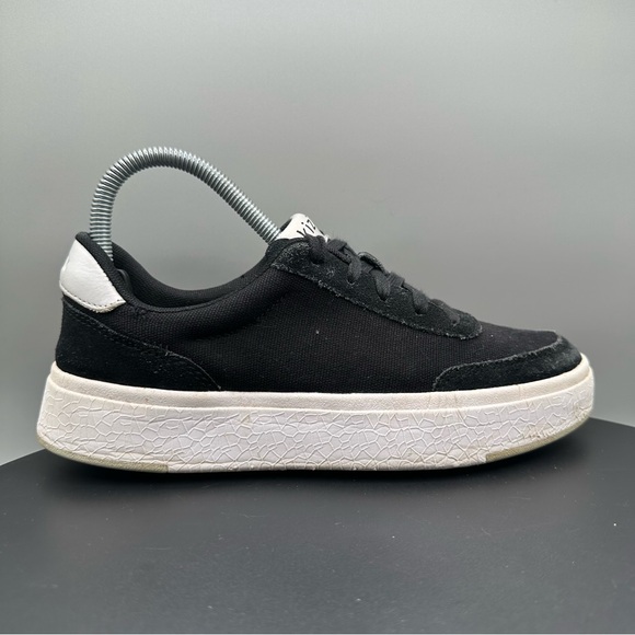 Kizik Shoes - Kizik Prague Suede-Canvas Lace Up Sneakers Women’s 6.5 Black